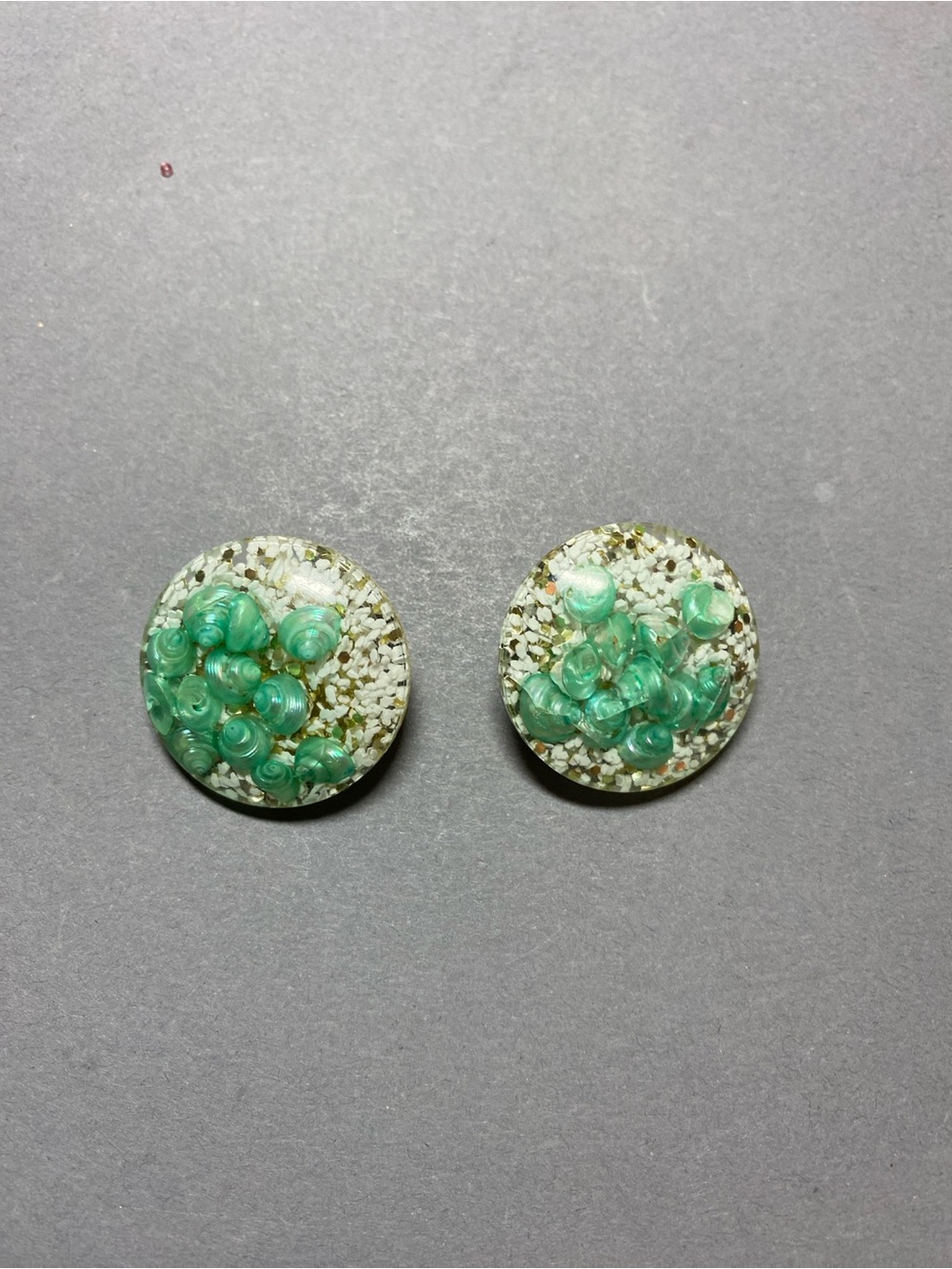 Vintage blue green seashell lucite glitter clip earrings